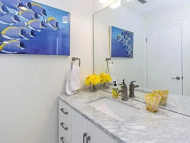 143 Country Club Dr — Photo 16