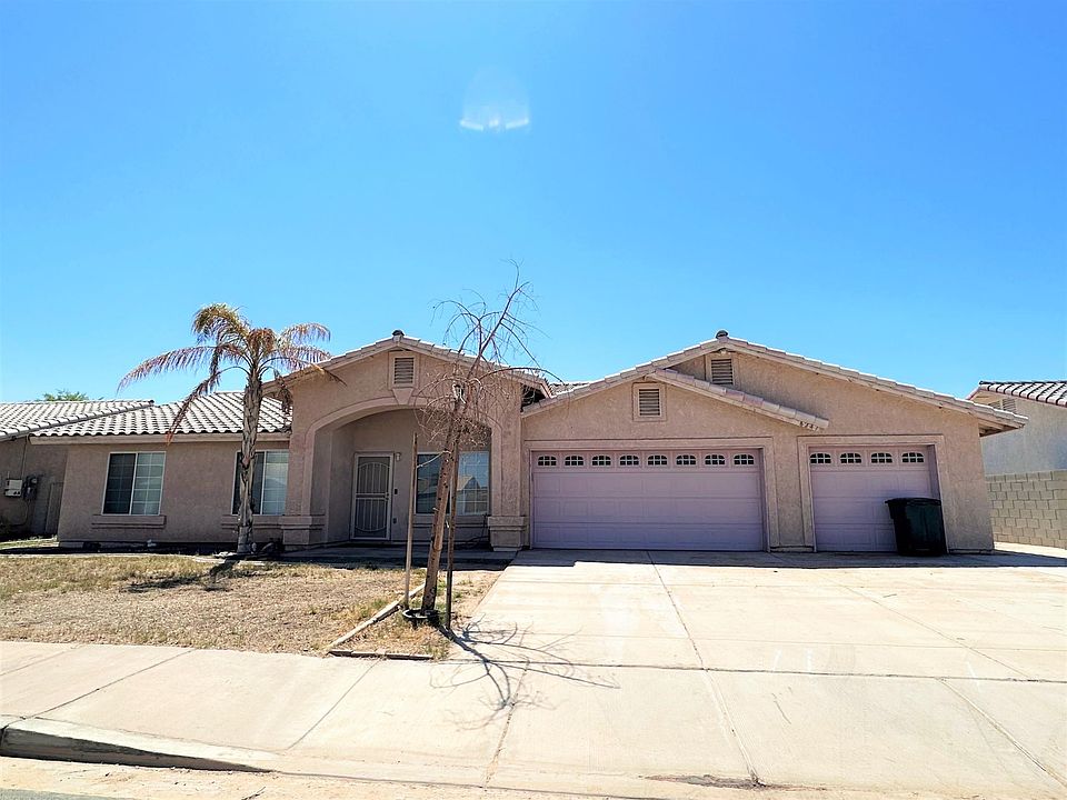 1st image of 6247 E 40th Ln