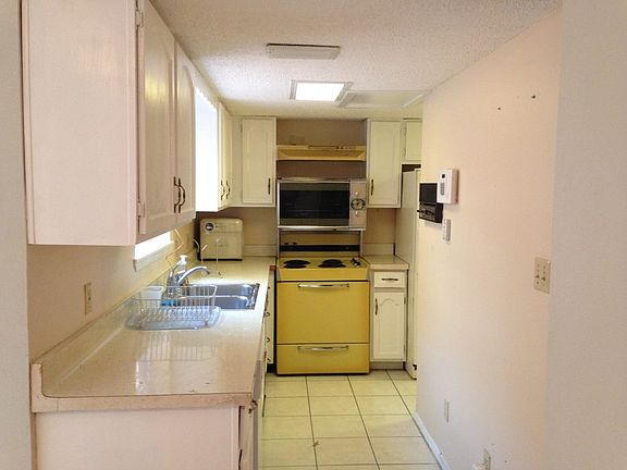 Plenty of cabinet space.
