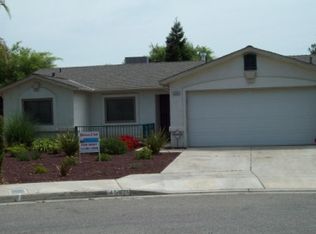 4582 N Delbert Ave, Fresno, CA 93722