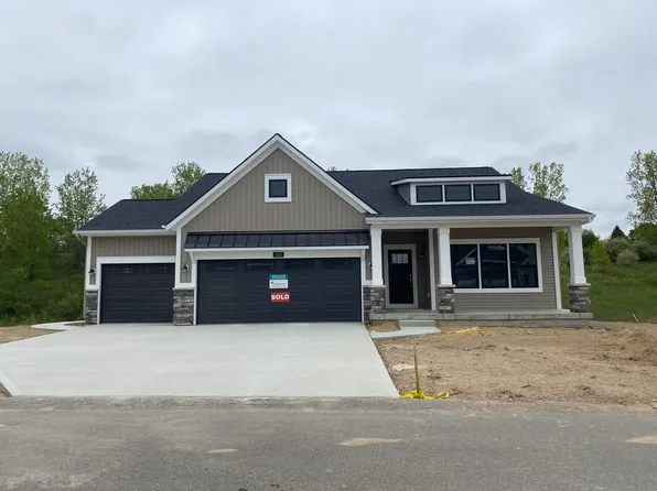 1102 Haven Ct #44, Byron Center, MI 49315