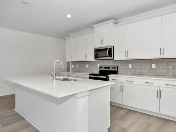 29680 Gallows Cv NW, Harvest, AL 35749