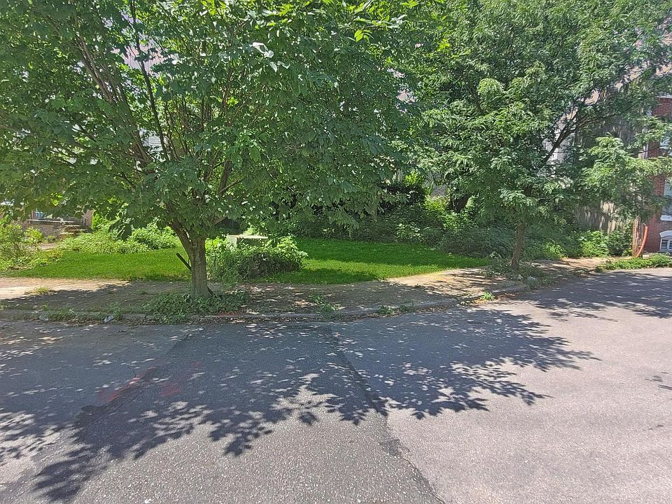 2nd image of 1214 S Melville St