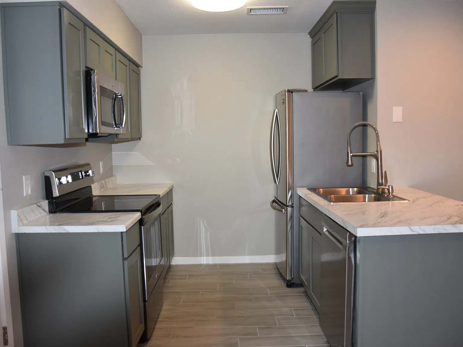 1 bed, 650 sqft, $1,250 — Photo 4