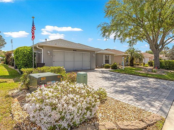 4th image of 8090 SW 81st Loop