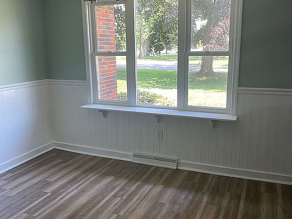 5th image of 63 Mill St