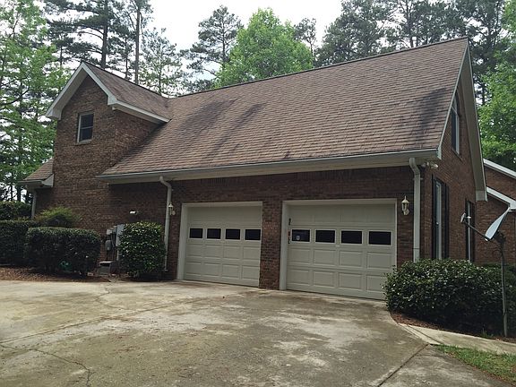 3rd image of 501 Thornwood Cir
