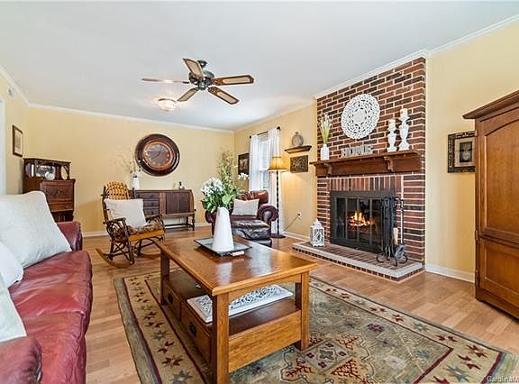5th image of 11601 Hilda Ct