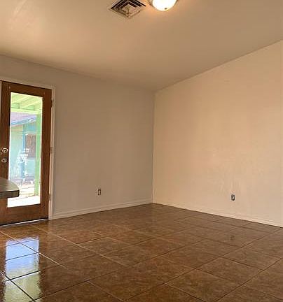 2nd image of 10811 W Calle Del Sol