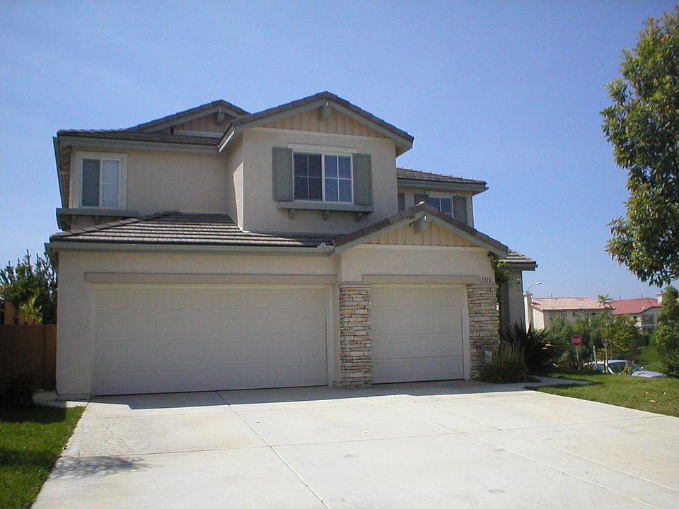 1st image of 1316 Surftide Ln