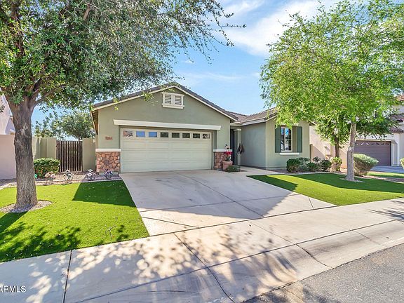 2nd image of 3354 N Los Alamos --