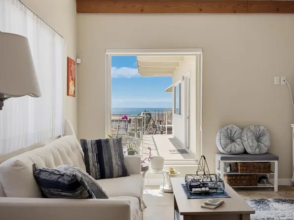 519 Stratford Ct Unit R, Del Mar, CA 92014