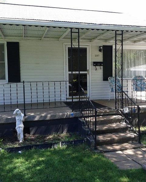 covered front porch