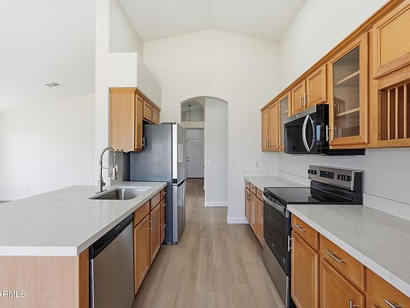 5th image of 1640 E SOUTH MOUNTAIN Avenue