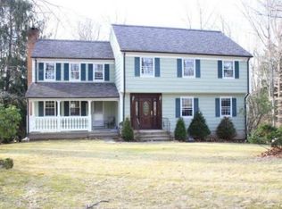 3 Old Wagon Road, Stamford, CT 06903