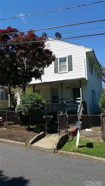 1st image of 134 Longfellow Dr