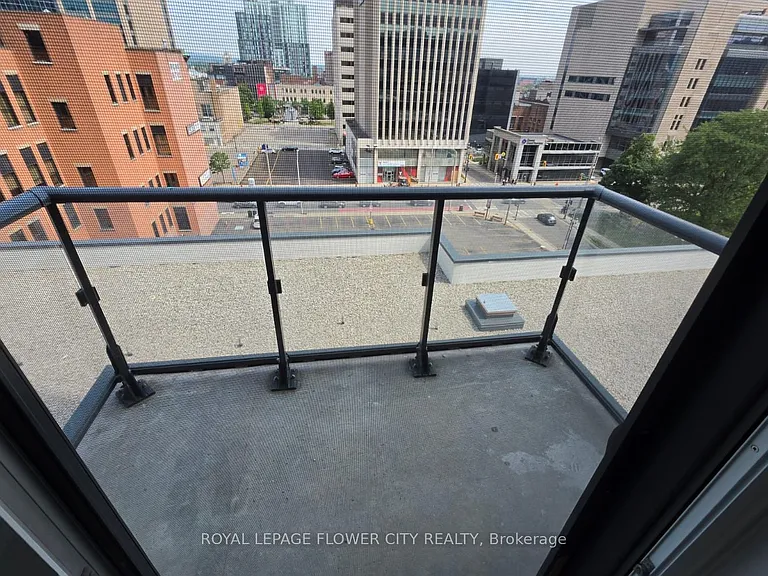 75 James St S #712 — Photo 10