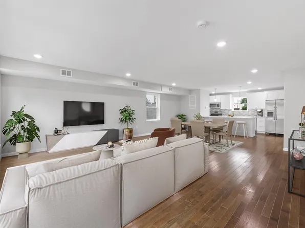 45 Franklin Street image 2 of 23