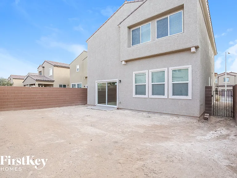4556 Amberley Ridge Ave — Photo 15