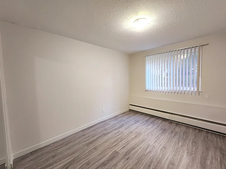702 Gloucester St #302 — Photo 5