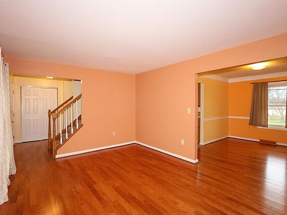 5th image of 6554 Blossomwood Ct