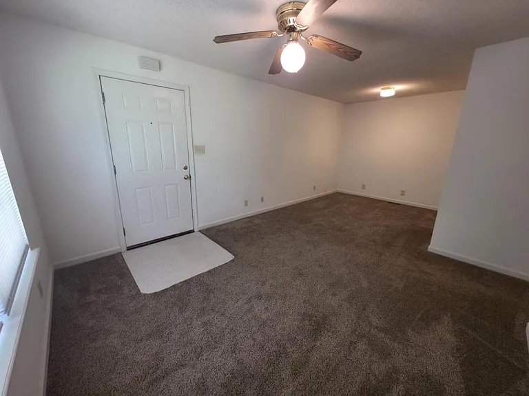 208 Beech St — Photo 5