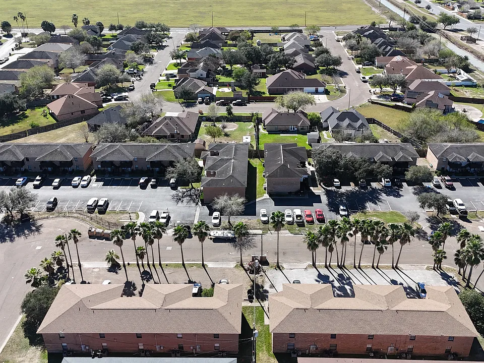 Northridge Apartments