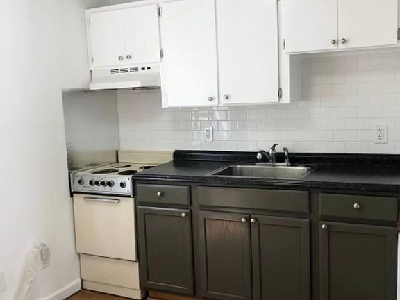 4th image of 2142 Bradford St APT 304