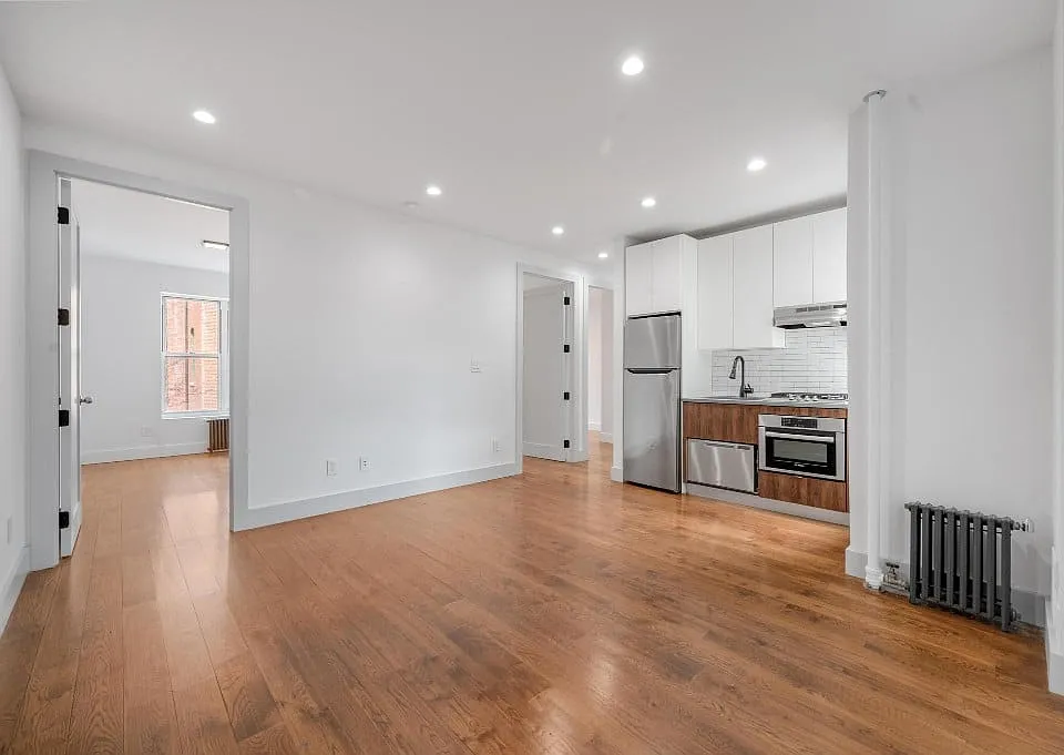 629 E 5th St #10