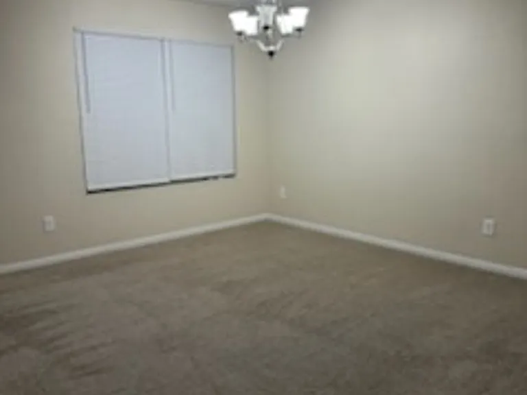 2201 Riley Dr — Photo 9
