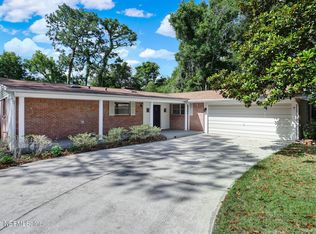 7306 Tintern Cir S, Jacksonville, FL 32244