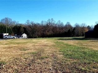 527 W C St, Newton, NC 28658