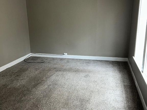 Unit Photo