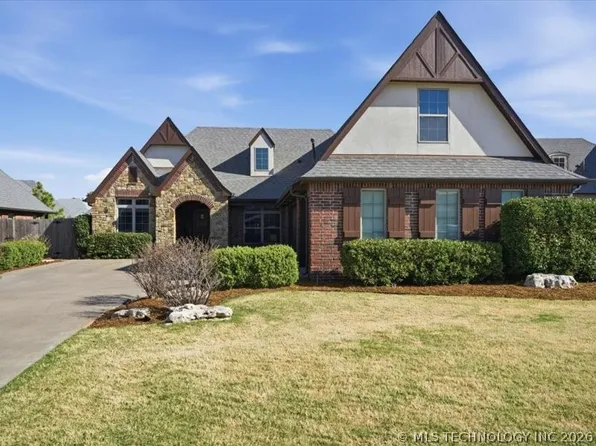 307 W 128th St S, Jenks, OK 74037