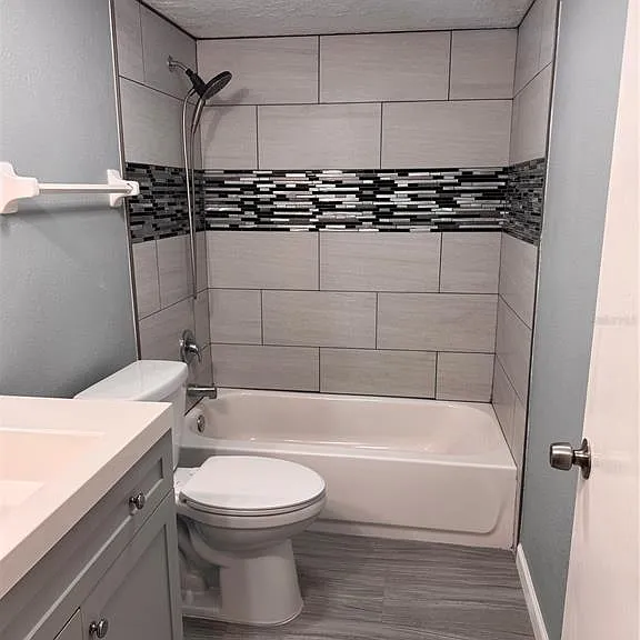 8800 Bardmoor Blvd #23 — Photo 18