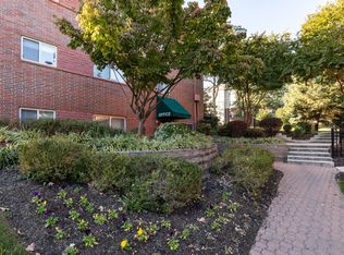 Walker Manor, Baltimore, MD 21212