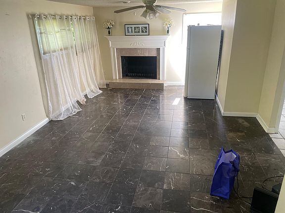 3rd image of 70 S Avon Dr #1A
