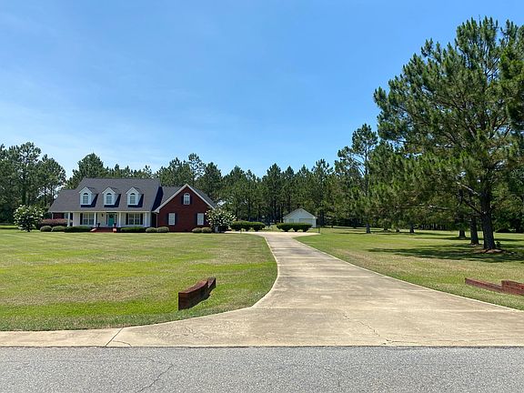 2nd image of 115 Plantation Dr