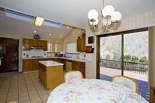 2nd image of 38 Butterwood Ln E
