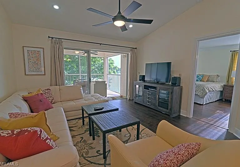 7778 Emerald Cir #204 — Photo 4