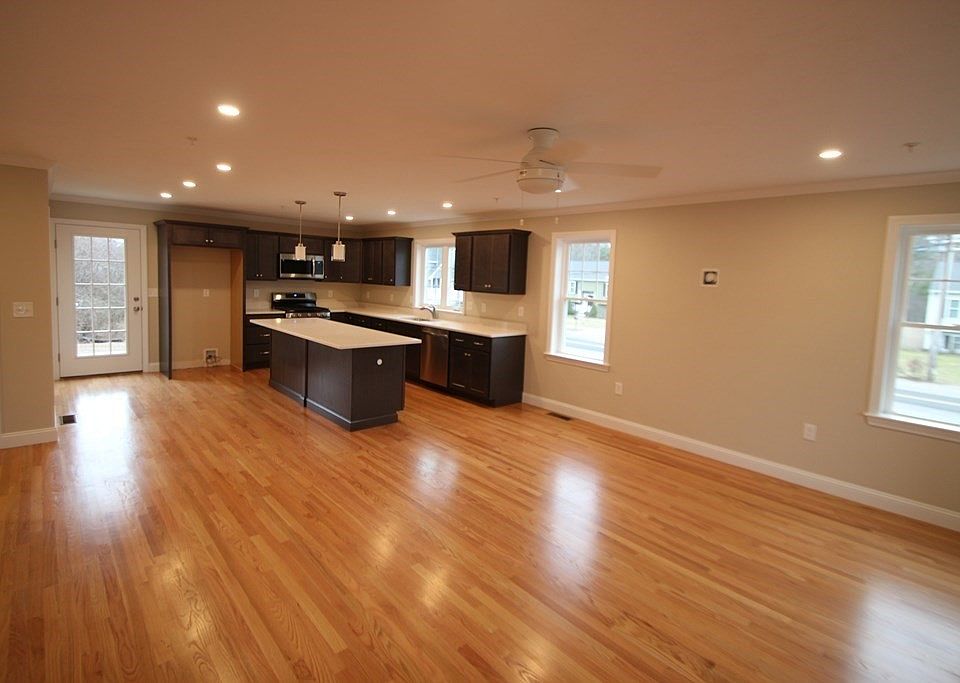 Meadowview Gardens 1005 Auburn St Whitman MA Zillow