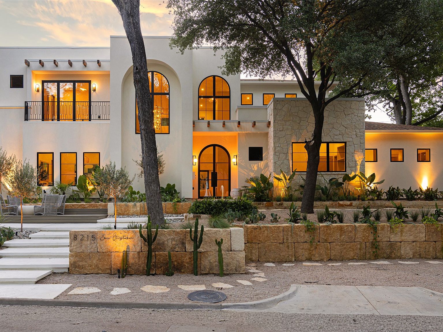 8215 San Cristobal Dr, Dallas, TX 75218 | Zillow