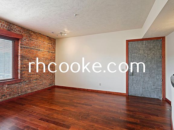 5th image of 169 S Stevens St Suite 303