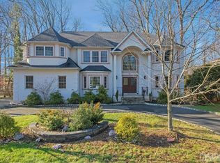 14 Harding Ave, Edison, NJ 08820