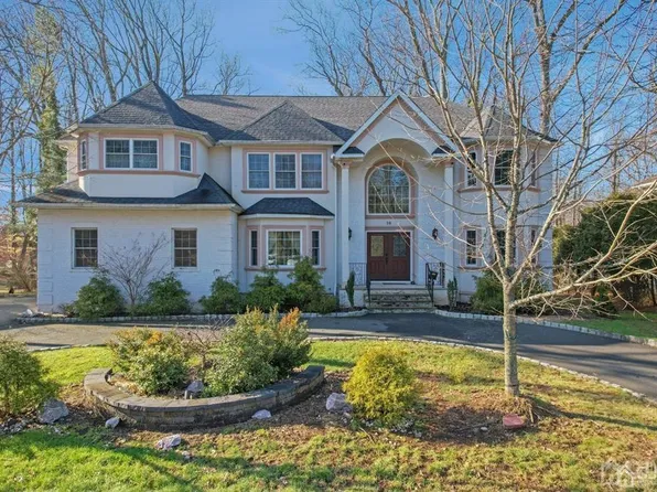 14 Harding Ave, Edison, NJ 08820