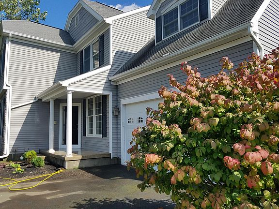 2nd image of 13 Hilltop Dr