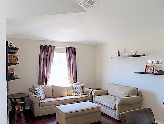 5th image of 2602 Sunningdale Dr