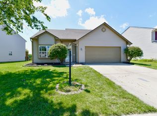 1318 Blue Grass Pkwy, Greenwood, IN 46143