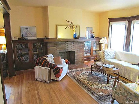 2nd image of 22 Woodette Pl