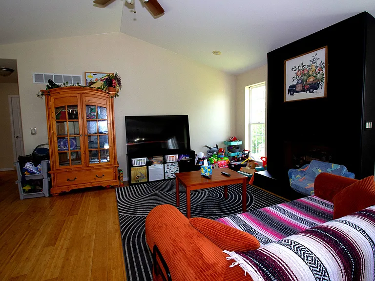 108 La Vista Dr — Photo 9